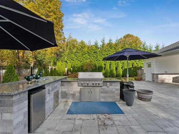 3 Seatuck Cove Circle, Eastport NY 11941