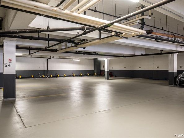 10 Old Mamaroneck Road 4K, White Plains NY 10605