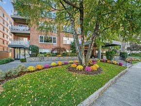 10 Old Mamaroneck Road 4K, White Plains NY 10605