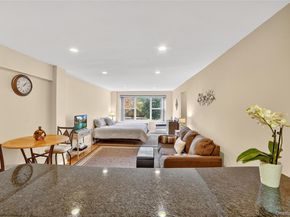 10 Old Mamaroneck Road 4K, White Plains NY 10605