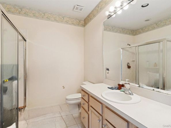 546 Highland Court, Moriches NY 11955