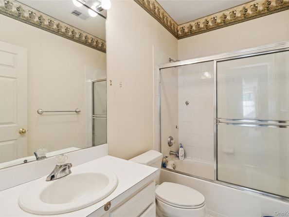 546 Highland Court, Moriches NY 11955