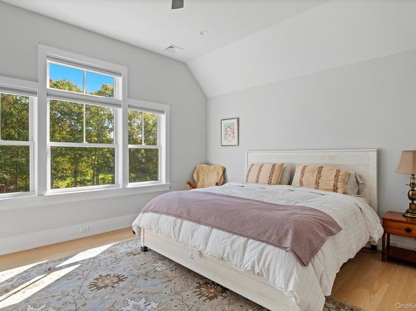41 Arbutus Road, Quogue NY 11959