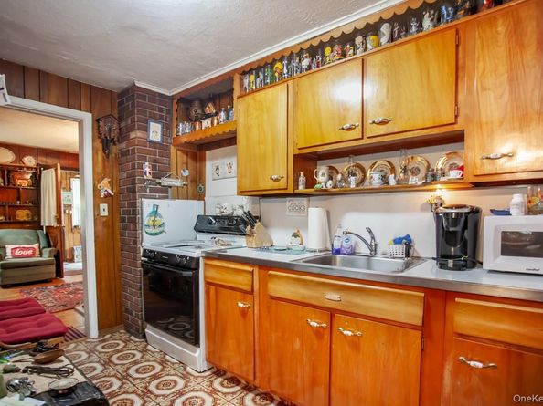 211 Broadway, Verplanck NY 10596