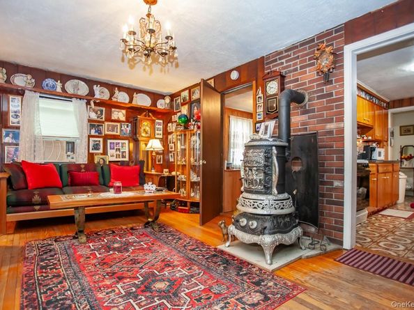 211 Broadway, Verplanck NY 10596