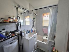 153-27 Foch Blvd, Jamaica NY 11434