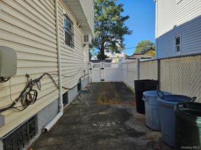 153-27 Foch Blvd, Jamaica NY 11434