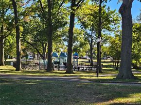 153-27 Foch Blvd, Jamaica NY 11434