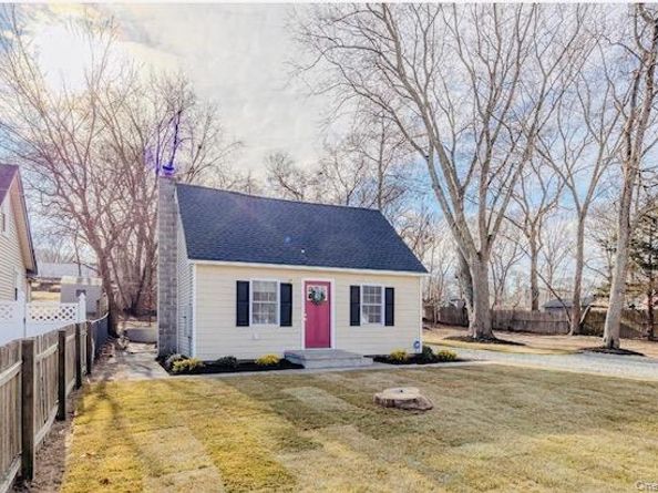 50 Peconic Street, Selden NY 11784