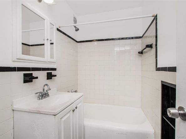 3131 Grand Concourse 5D, Bronx NY 10468