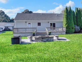 230 Baywood Drive, Baiting Hollow NY 11933