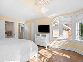 98 Spring Pond Lane, Southampton NY 11968