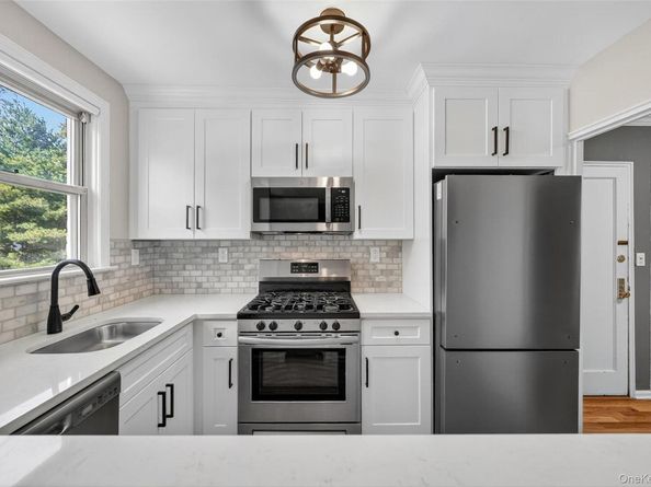 260 Church Street 4B4, White Plains NY 10603