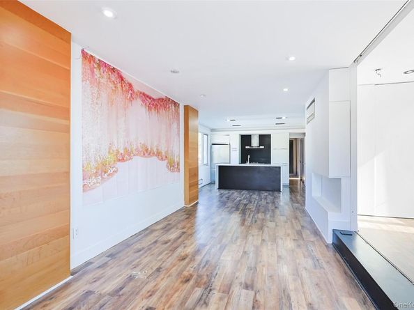 9-01 127 Street, College Point NY 11356