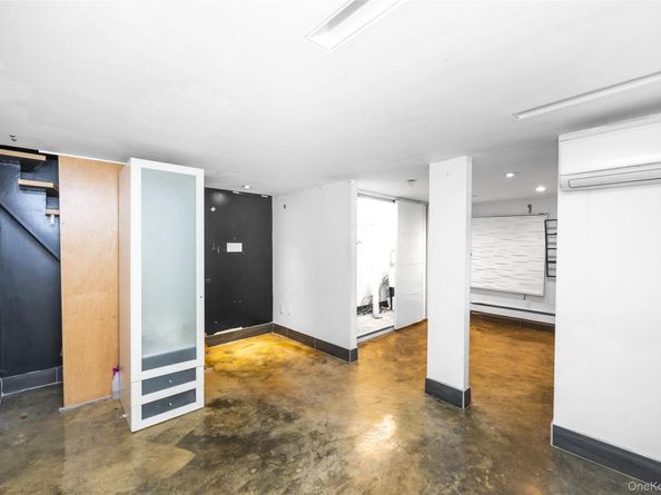 9-01 127 Street, College Point NY 11356