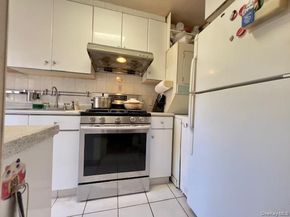 220-34 67 Avenue 2Levels, Bayside NY 11364