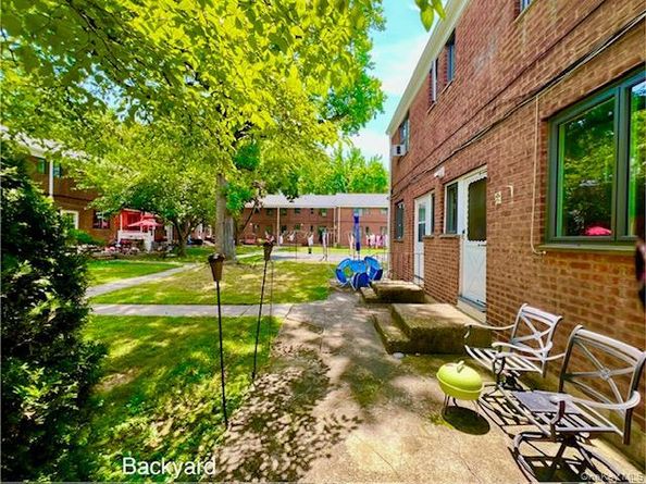220-34 67 Avenue 2Levels, Bayside NY 11364