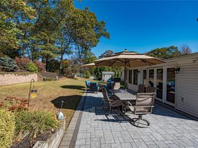 3 Walnut Road, Rocky Point NY 11778