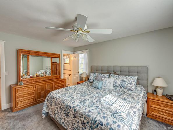 3 Walnut Road, Rocky Point NY 11778