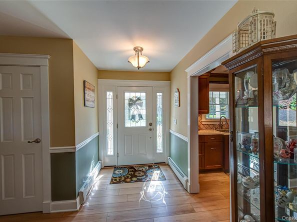 3 Walnut Road, Rocky Point NY 11778