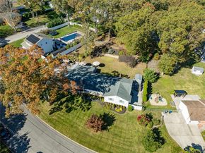 3 Walnut Road, Rocky Point NY 11778