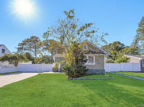 145 Centre Avenue, Lindenhurst NY 11757