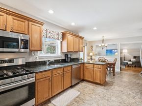 2 Robert Crescent, Stony Brook NY 11790