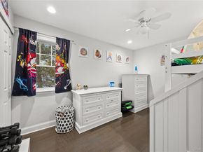 21 Rawlings Drive, Melville NY 11747