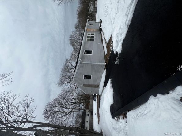 547 Taylor Avenue, East Patchogue NY 11772