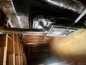 547 Taylor Avenue, East Patchogue NY 11772