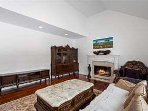 5 Pine Street, Plainview NY 11803