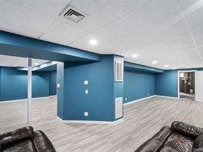 5 Pine Street, Plainview NY 11803