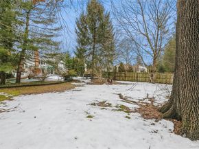 23 Dressler Road, Greenlawn NY 11740