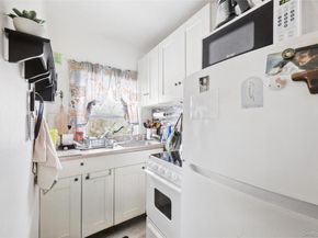 5 Wedgewood Drive, Coram NY 11727