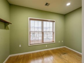 92 Pond View, Port Washington NY 11050