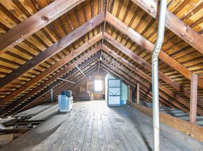 8 Henry Place, Bay Shore NY 11706