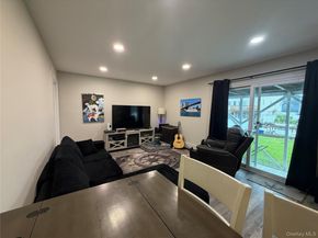 801 S Long Beach Avenue, Freeport NY 11520