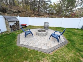 45 Roosevelt Avenue, Selden NY 11784