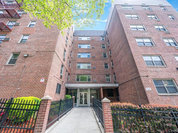 1010 Sherman Avenue 1F, Bronx NY 10456