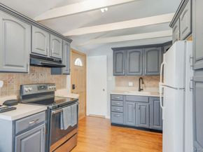 580 Center Briarwood Avenue, West Islip NY 11795