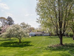 6 Lloyd Haven Drive, Lloyd Harbor NY 11743