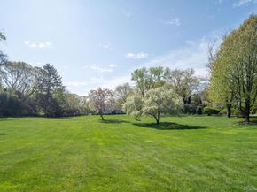 6 Lloyd Haven Drive, Lloyd Harbor NY 11743