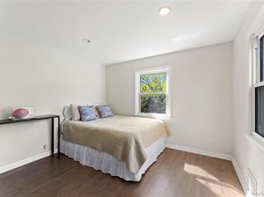 33 Byron Lane, Larchmont NY 10538