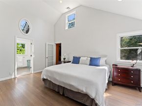 33 Byron Lane, Larchmont NY 10538