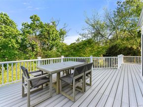 33 Byron Lane, Larchmont NY 10538