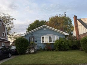 23 Allen Street, Hempstead NY 11550