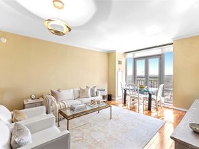 10 City Place PH2C, White Plains NY 10601