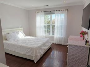 39 Sherwood Drive, Shoreham NY 11786