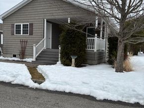 1661 OLD COUNTRY Road 539, Riverhead NY 11901