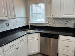 1661 OLD COUNTRY Road 539, Riverhead NY 11901